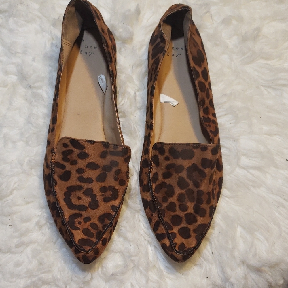 A New Day Women's Tan Leopard Print Flats